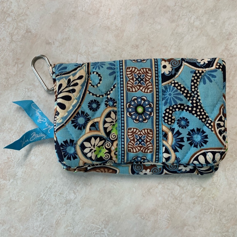 Thirty one floral ID wallet